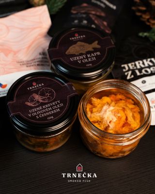 Sleva 10 % na vánoční balíček už jen do dnešní půlnoci! 🎁 Tyhle tři dobroty jsou jeho součástí a na vašem vánočním stole...